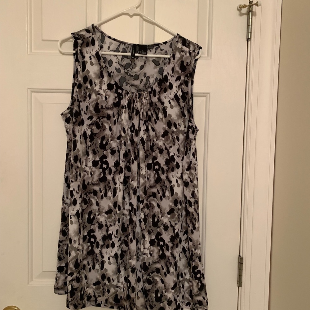 Ladies New Directions Tunic Top